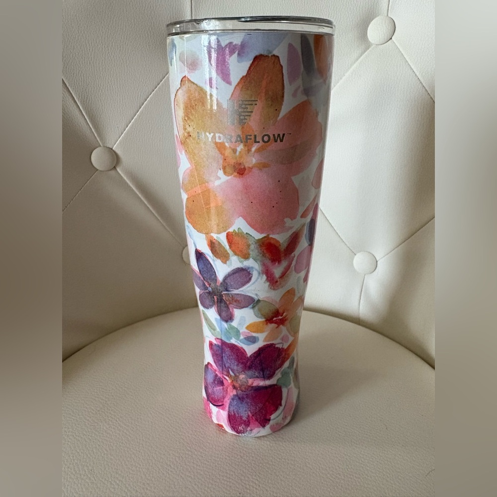 Hydraflow Lager Floral Tumbler 20 oz Retired 2020